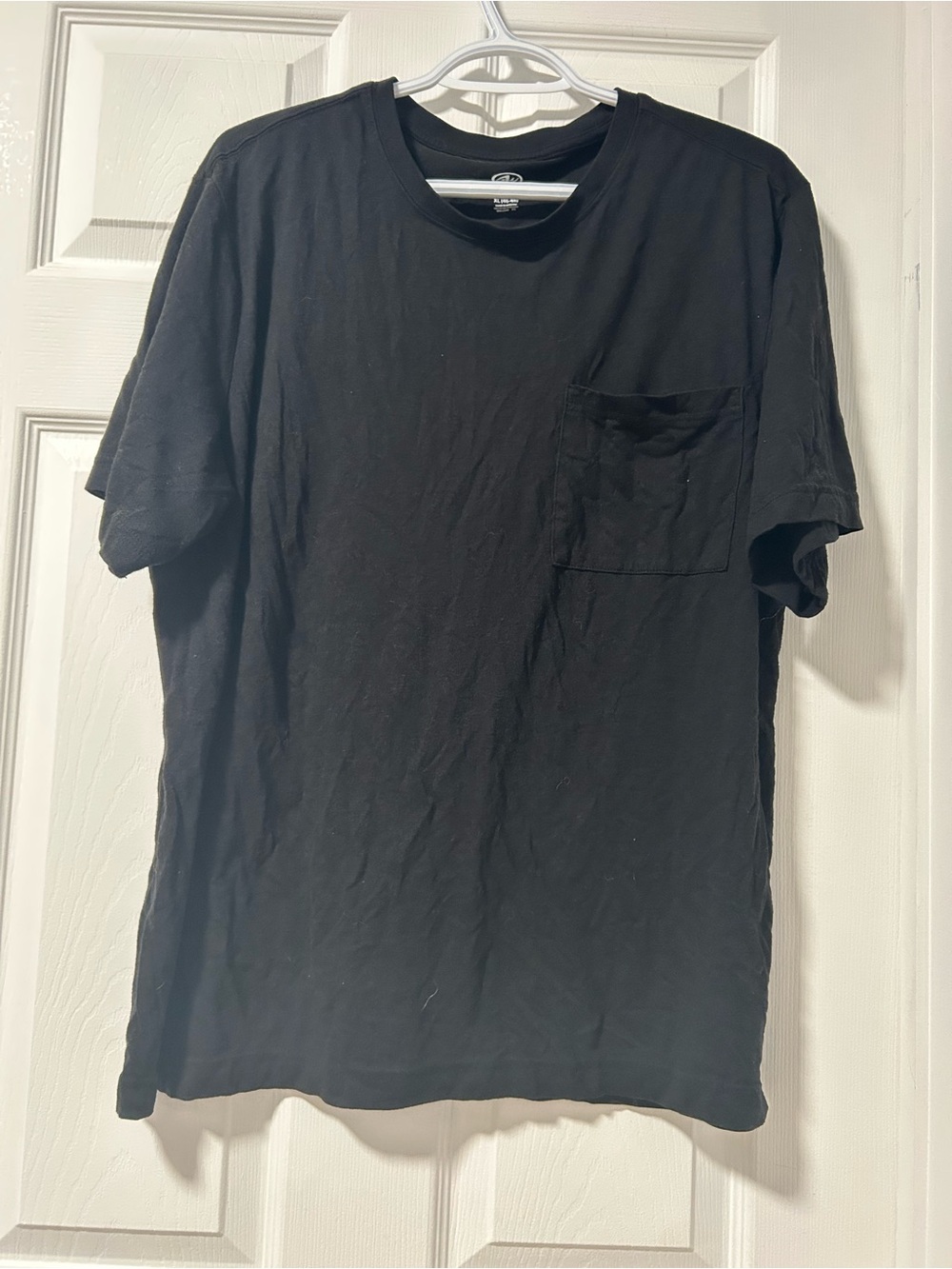 Men's Black Pocket Crew Neck T-Shirt